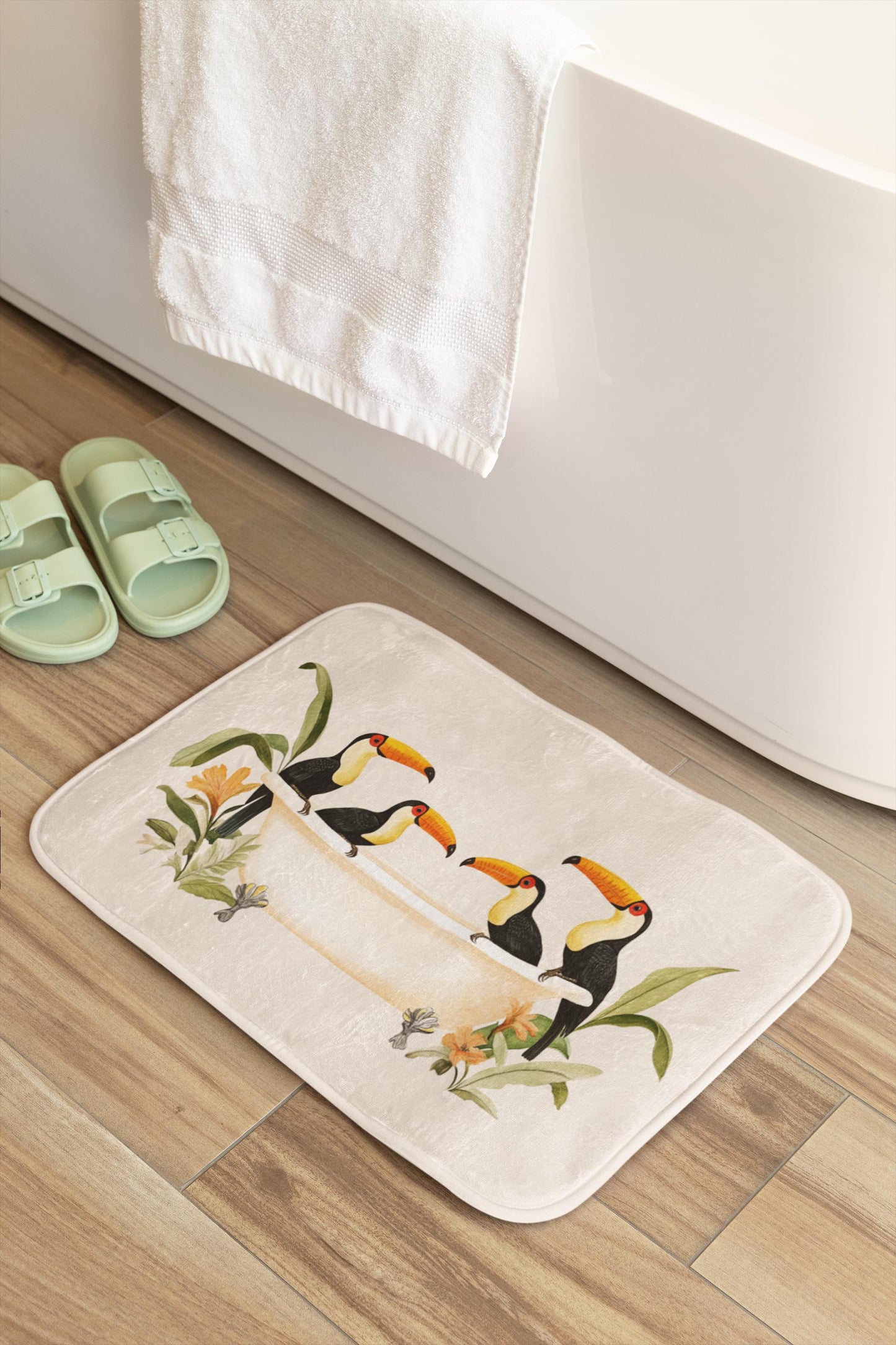 Toucan Bath Mat – Tropical Bird Bathroom Rug