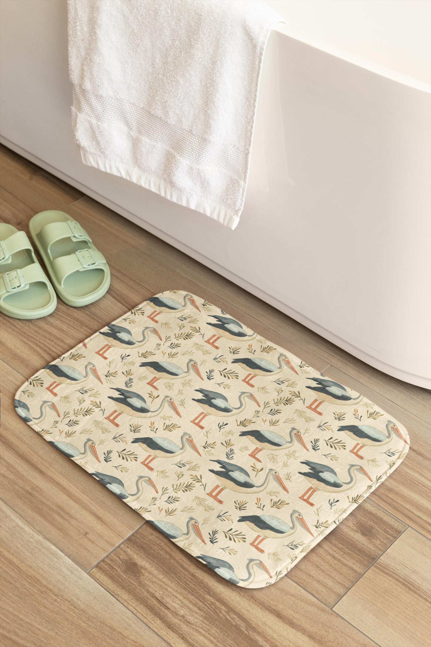Pelican Bath Mat – Coastal Bird Bathroom Rug