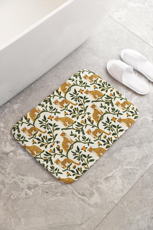 Leopard Bath Mat – Chic Animal Print Bathroom Rug