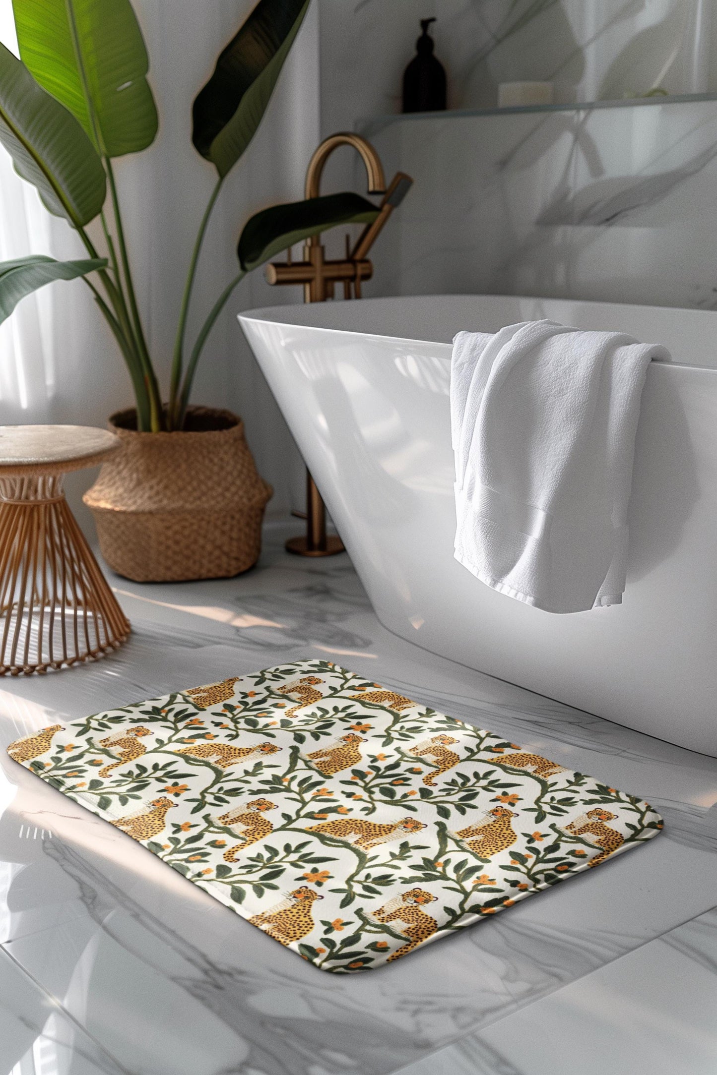 Leopard Bath Mat – Chic Animal Print Bathroom Rug