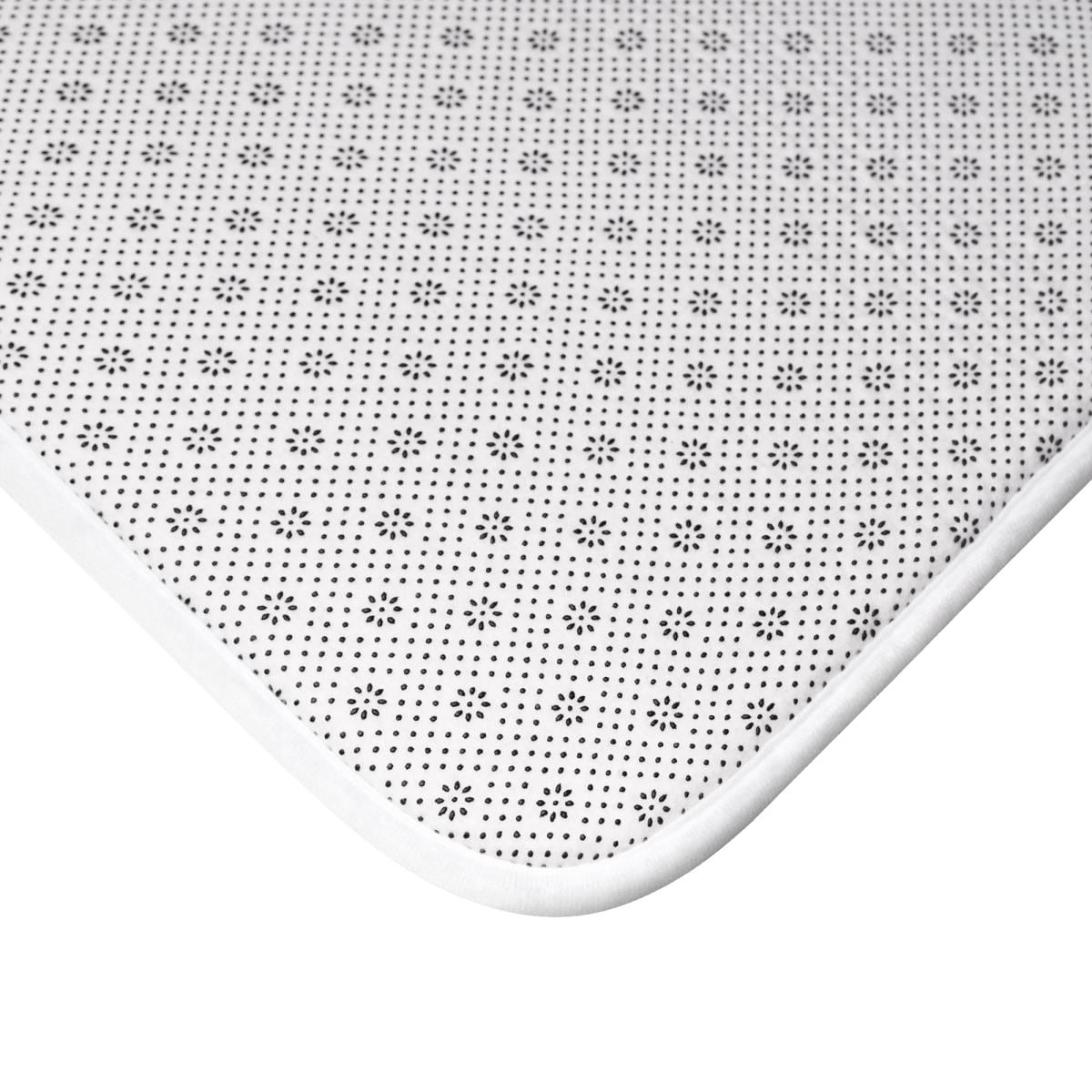 Pelican Bath Mat – Coastal Bird Bathroom Rug