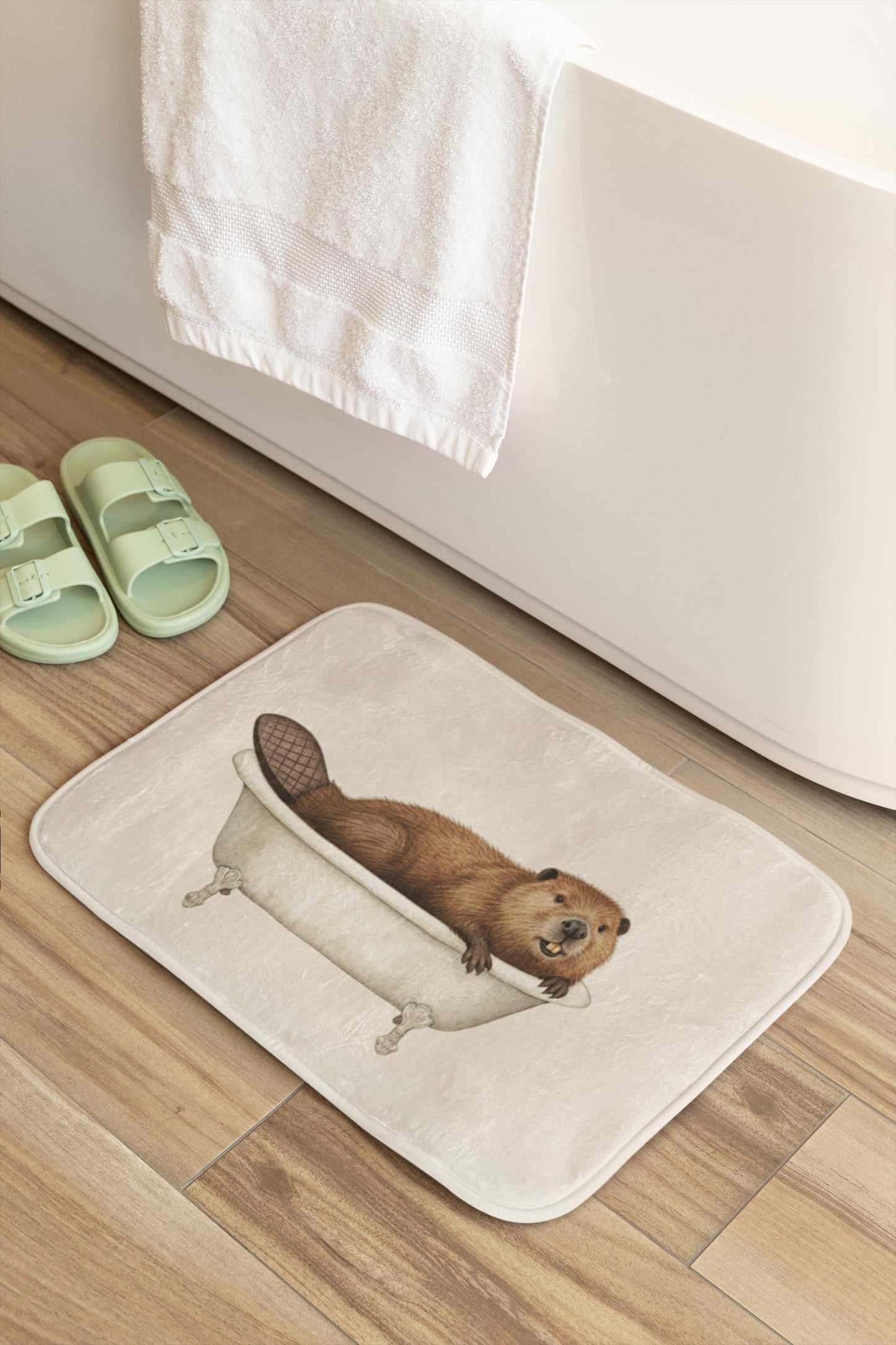 Beaver Bath Mat – Cozy Woodland Animal Bathroom Rug